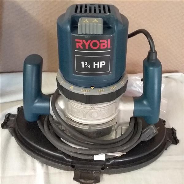 RYOBI 1 3/4 HP ROUTER