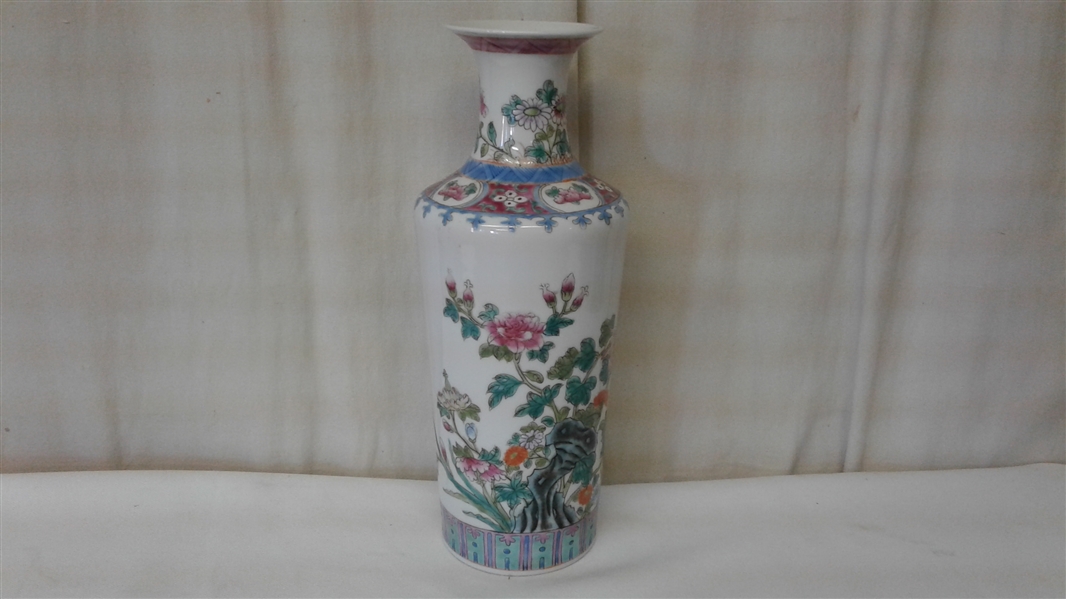GORGEOUS HANDPAINTED VASE