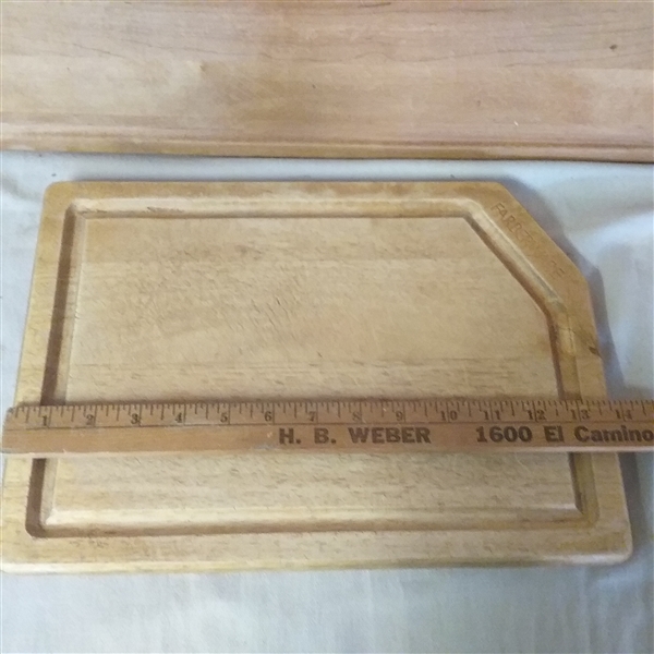 CUTTING BOARDS, KNIFE BLOCK, KITCHEN SCALE & FRENCH FRY MAKER