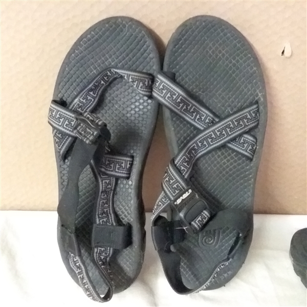 MENS TEVA SANDALS