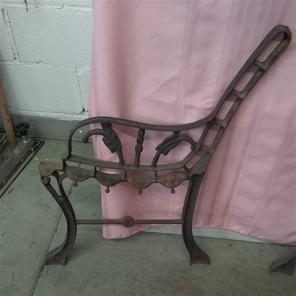 CAST IRON BENCH SIDES