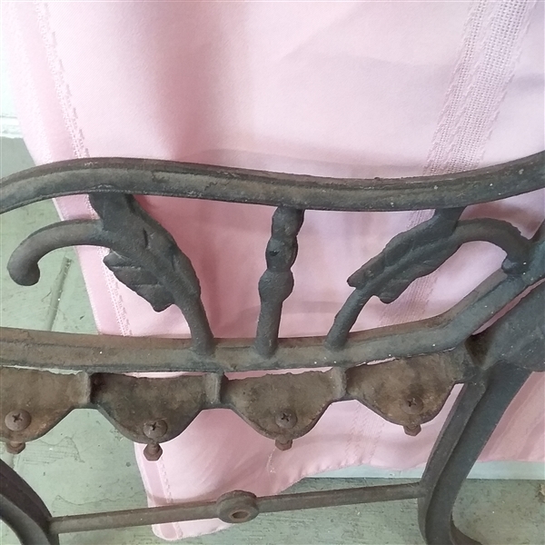 CAST IRON BENCH SIDES