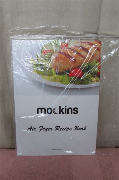 MOCKINS 5.8 QUART AIR FRYER