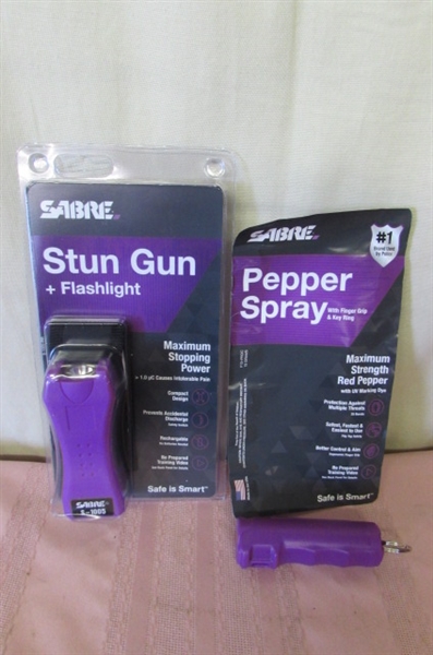 SABRE STUN GUN & PEPPER SPRAY FOR SELF DEFENSE
