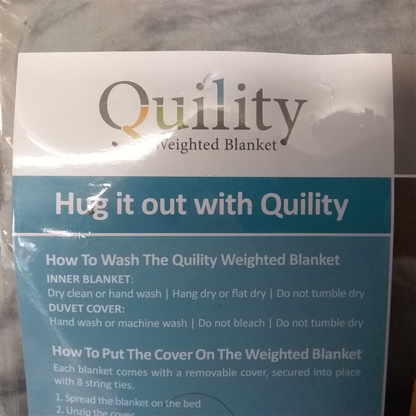 25 LB WEIGHTED BLANKET 
