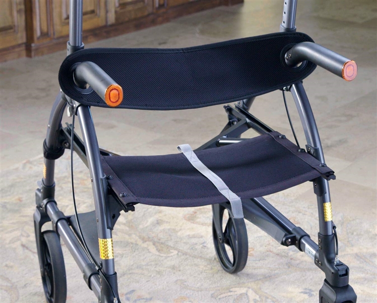 UPWALKER STAND UP ROLLING MOBILITY WALKING AID WITH SEAT