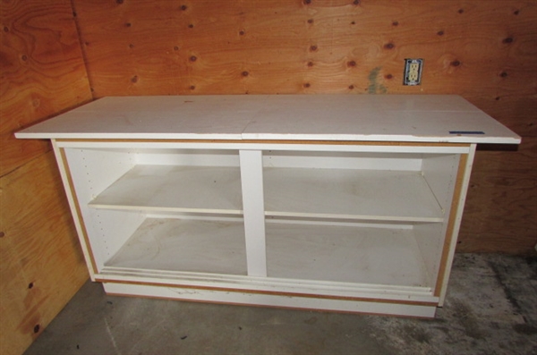 CABINET/WORK TABLE