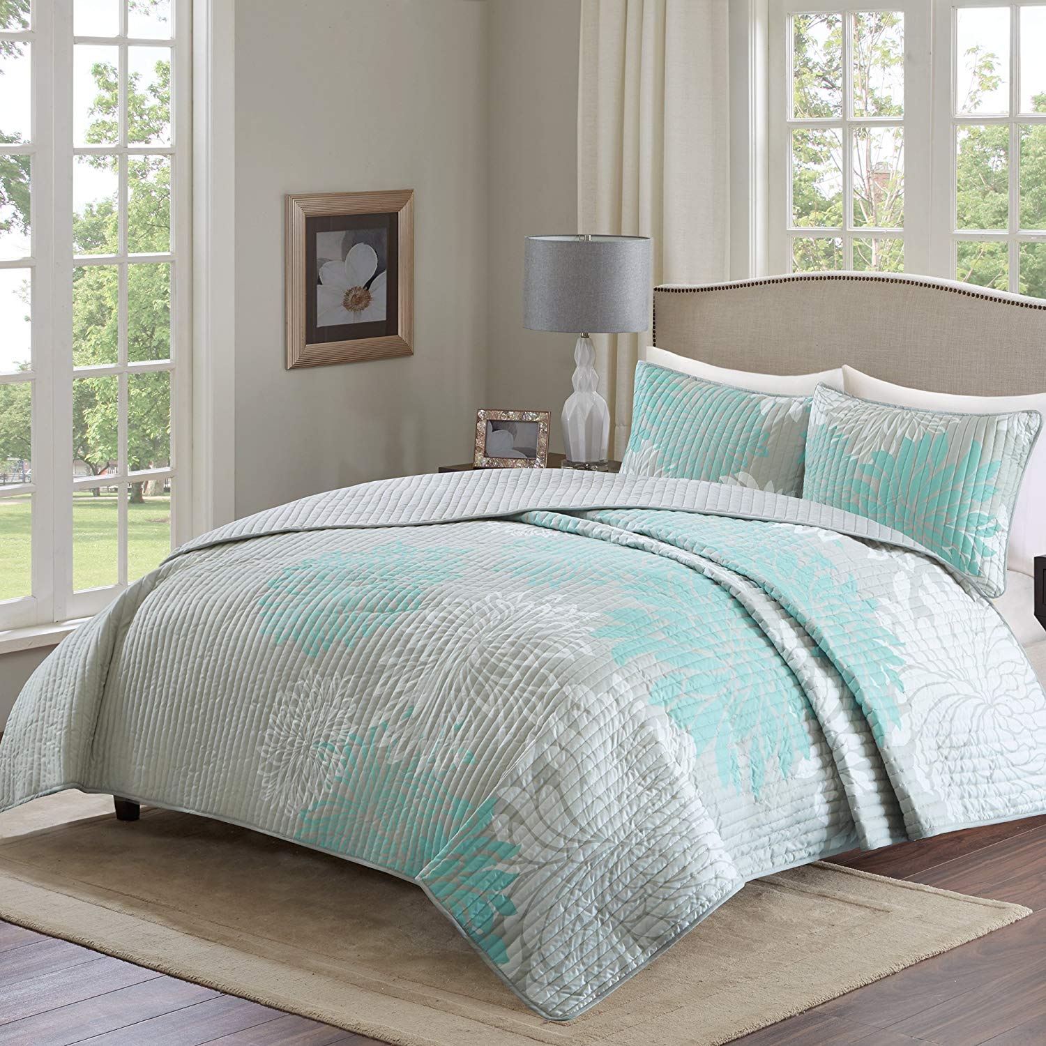 Lot Detail - COMFORT SPACES QUILT MINI SET KING