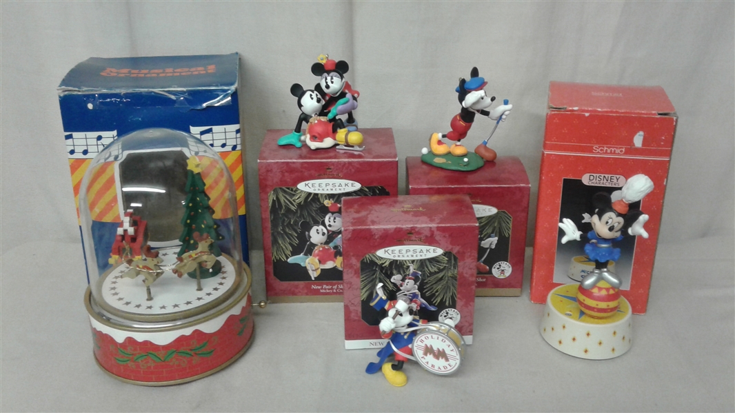 MICKEY CHRISTMAS ORNAMENTS AND MORE 