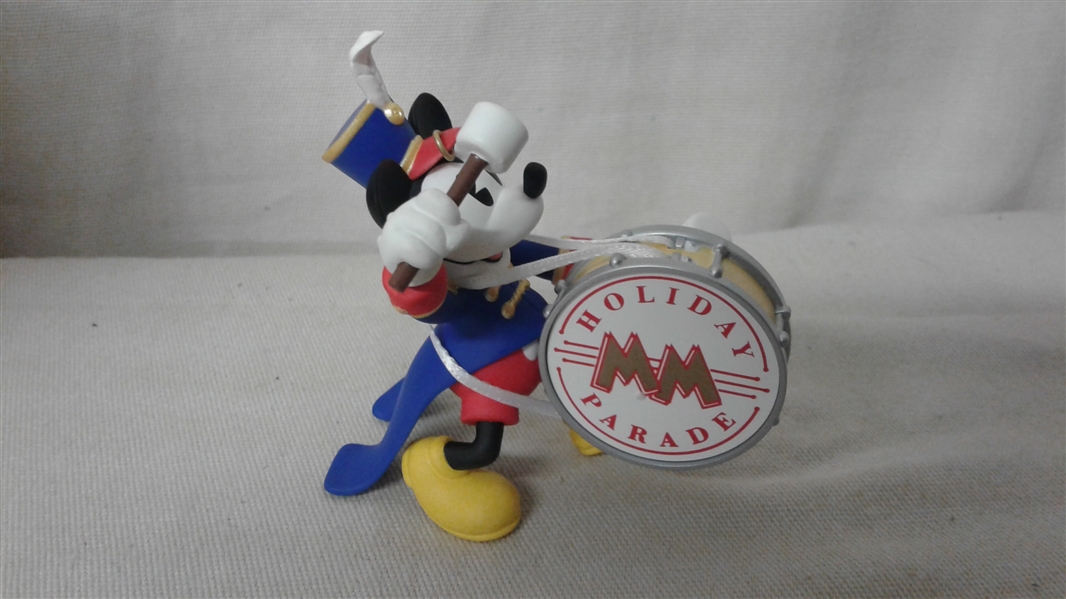 MICKEY CHRISTMAS ORNAMENTS AND MORE 