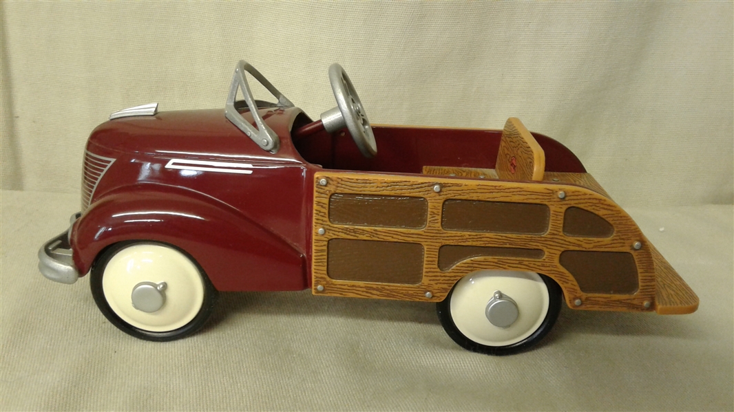 VINTAGE HALLMARK KIDDIE CAR CLASSICS 1939 Garton Ford Station Wagon