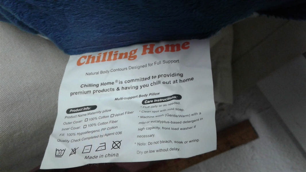 CHILLING HOME 40 BODY PILLOW