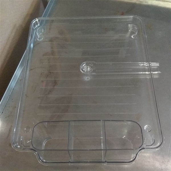 WIRE DISH RACK WITH PLASTIC BASE