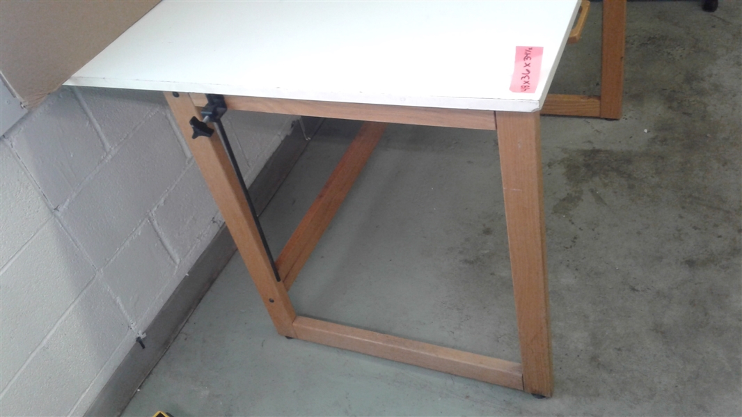 DRAFTING TABLE