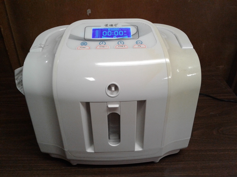 OXYGEN CONCENTRATOR 