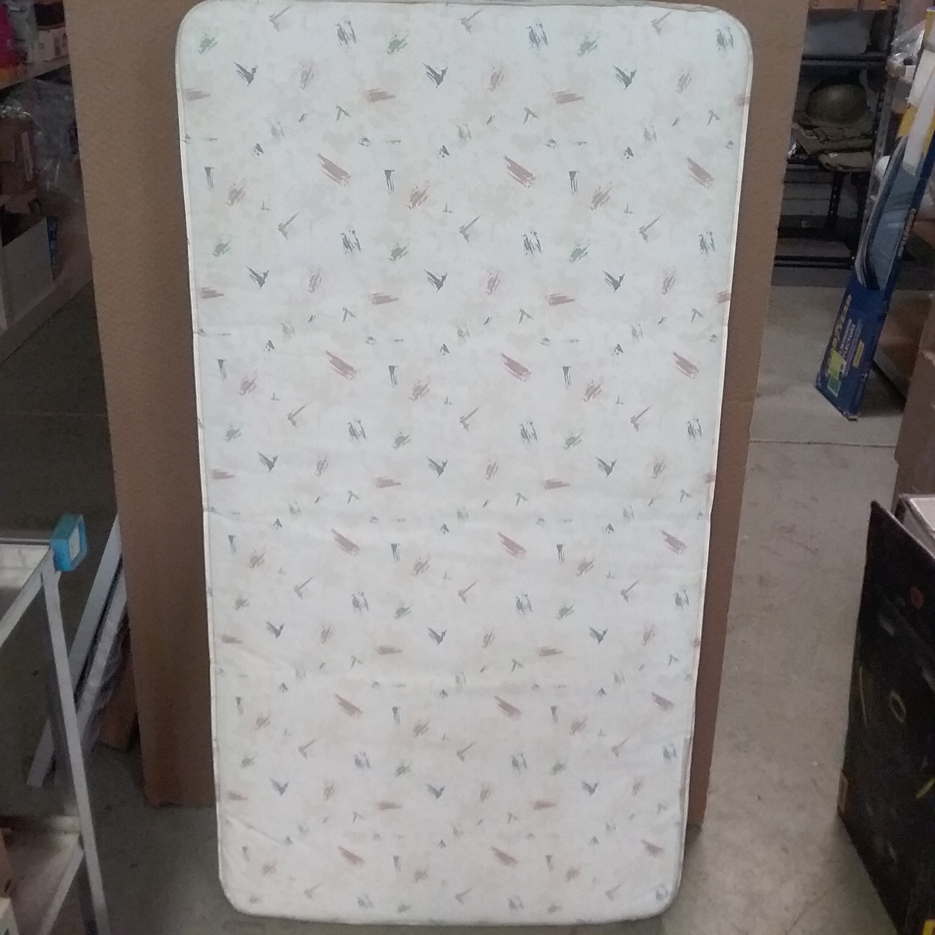 Lot Detail - KOLCRAFT PEDIATRIC CRIB/TODDLER MATTRESS