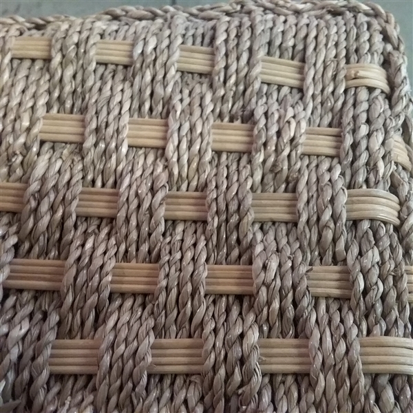 WOVEN HAMPER