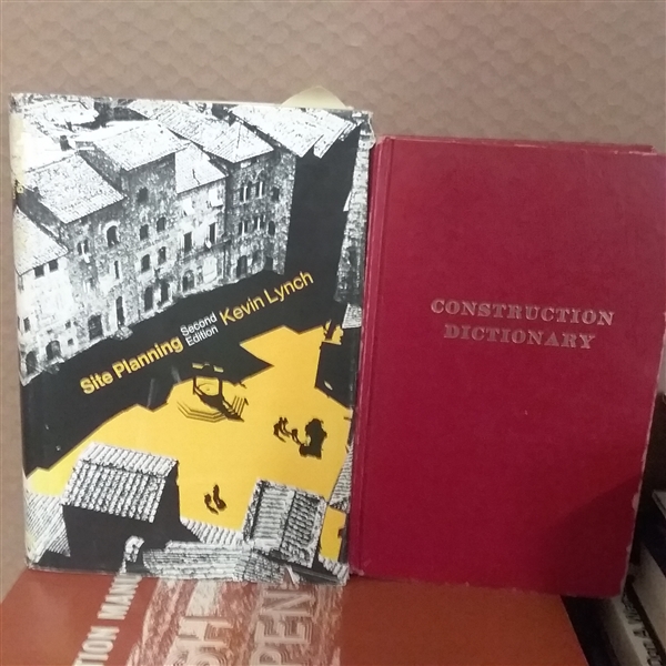 HOME AND CONSTRUCTION/BUILDING BOOKS