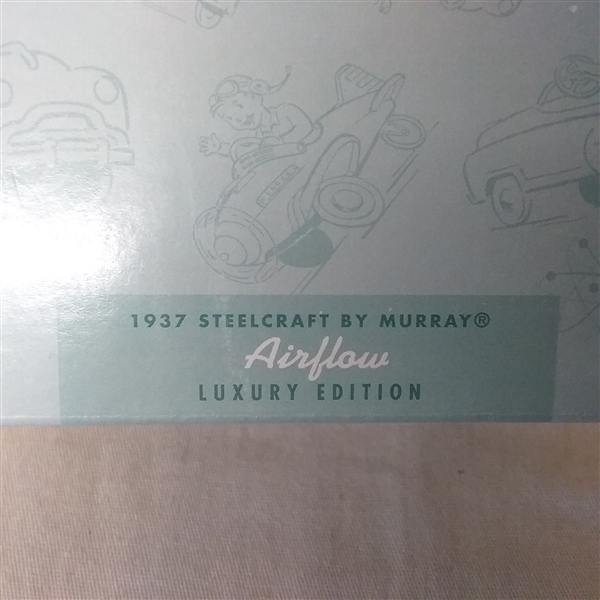 VINTAGE HALLMARK KIDDIE CAR CLASSIC 1937 STEELCRAFT BY MURRAY AIRFLOW LUXURY EDITION
