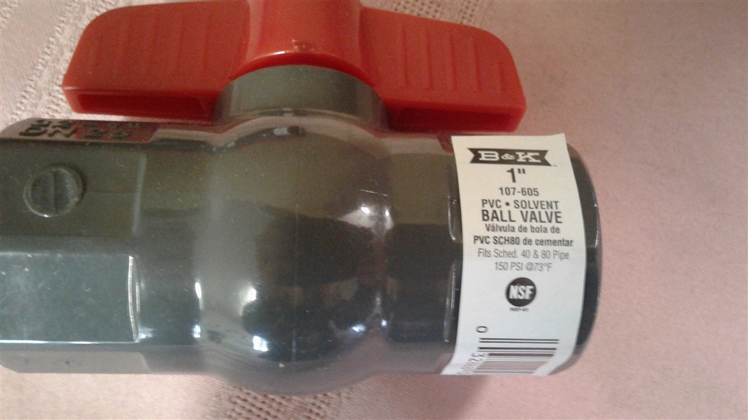 B&K 1 PVC SOLVENT BALL VALVE 3 CT
