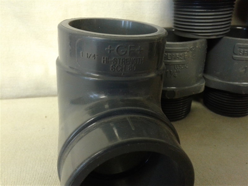 ASSORTED 1-1/4 PVC PIPE FITTINGS