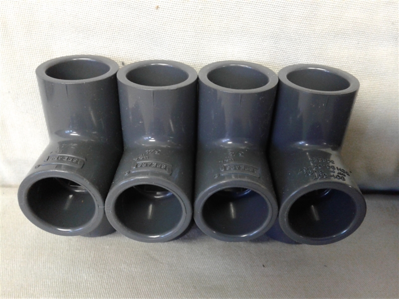 ASSORTED 3/4 PVC PIPE FITTINGS 