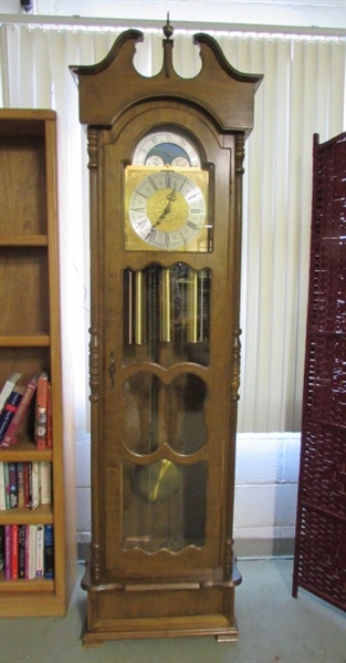 BEAUTIFUL GERMAN GRANDFATHER CLOCK