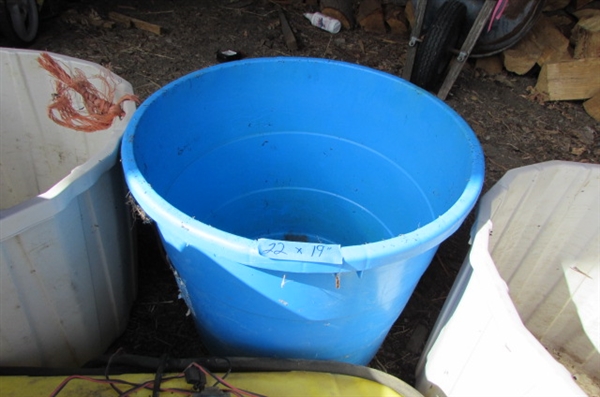 TRASH CAN, BUCKETS & SPRAYER