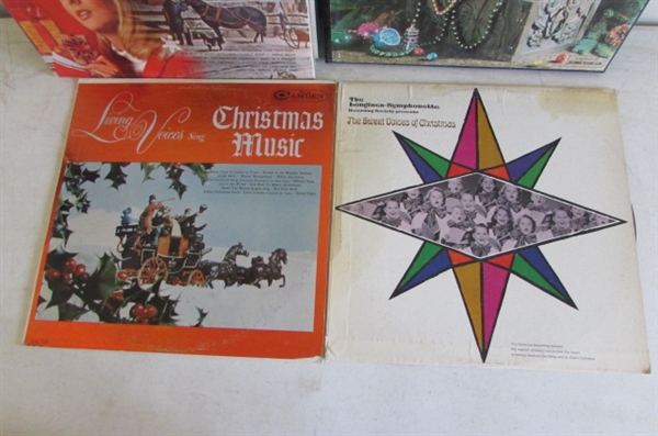 CHRISTMAS RECORD ALBUMS