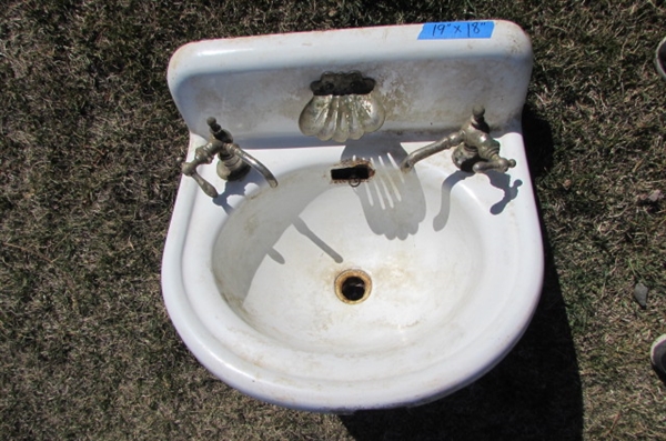 CAST IRON ENAMELED SINK