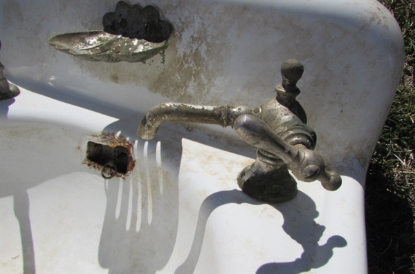 CAST IRON ENAMELED SINK