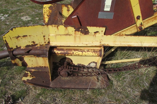 JOHNSON HAY BALE LOADER/ELEVATOR