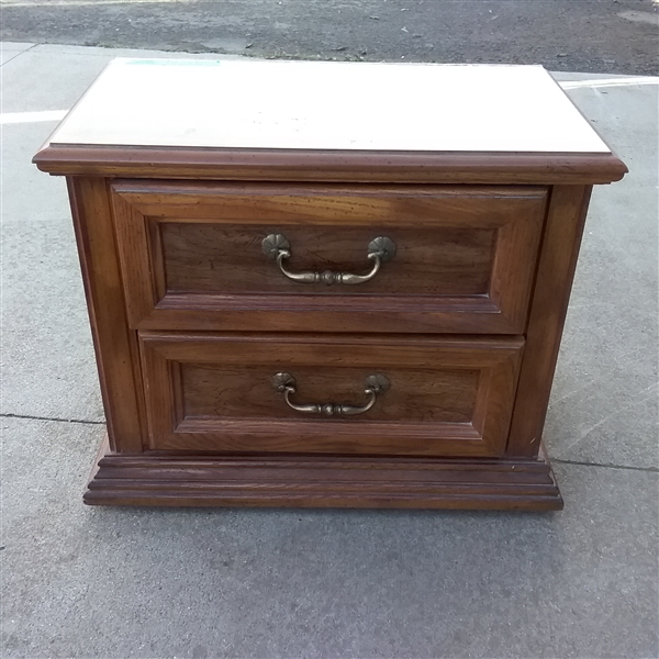 2 Drawer Nightstand