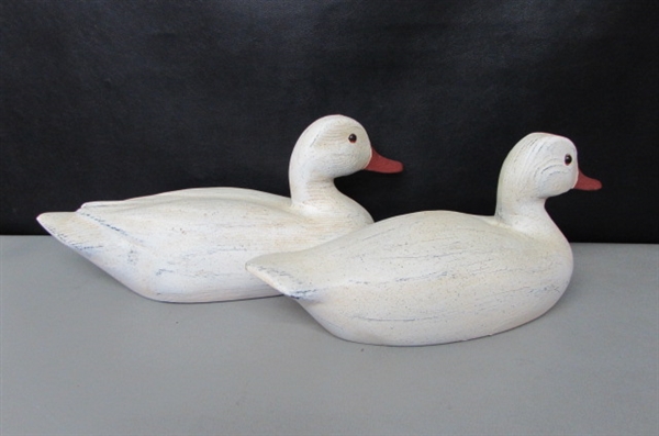 PAIR OF HANDCARVED & PAINTED WOODEN DUCKS