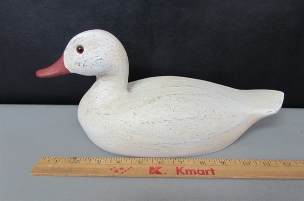 PAIR OF HANDCARVED & PAINTED WOODEN DUCKS