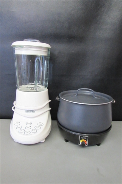 CUISINART BLENDER & WEST BEND COOKER