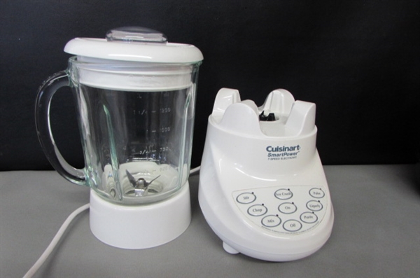 CUISINART BLENDER & WEST BEND COOKER