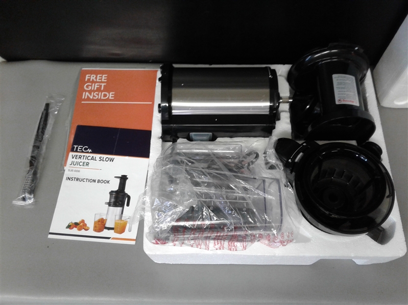 TEC Slow Masticating Juicer 