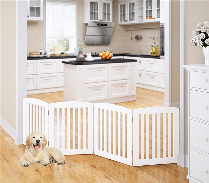 Universe Home Inc Wooden Pet Gate with Support Feet 24 High