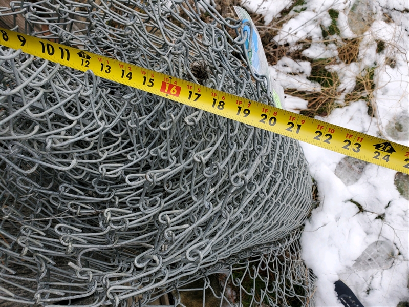 ROLL OF CHAIN LINK FENCING