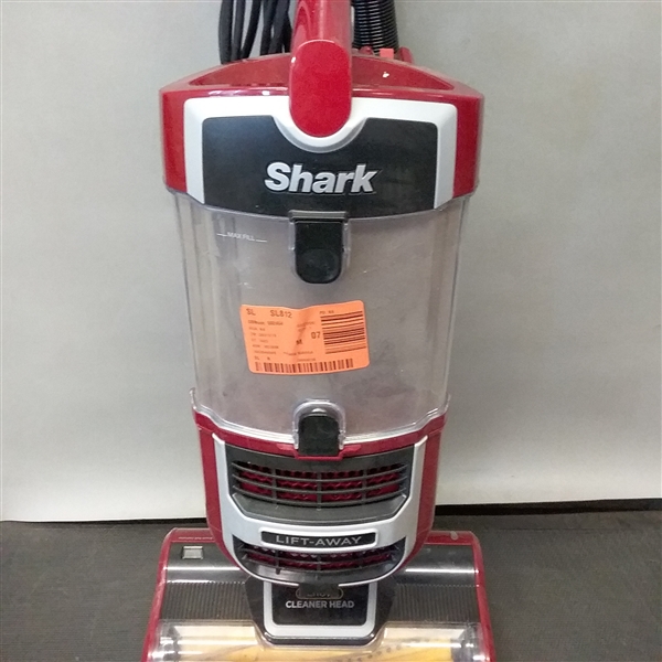 Shark Navigator Lift-Away Zero-M Speed Vacuum with Anti-Hair Wrap Technology