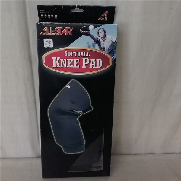 ALL-STAR SOFTBALL KNEE PAD SIZE M