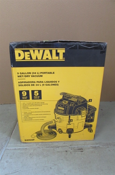 DEWALT 9 Gal. 5 Peak HP Wet/Dry Vacuum