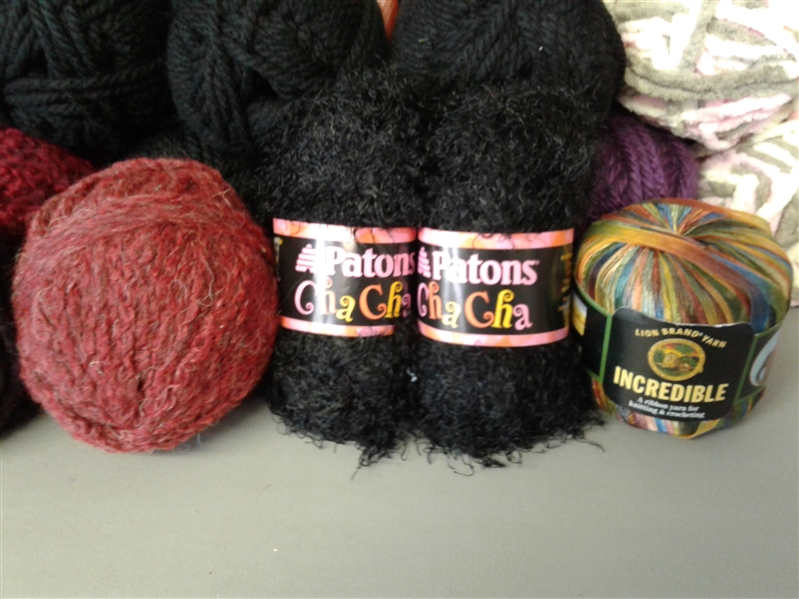 Yarn: Chunky and Specialty Yarns 30+ Skeins