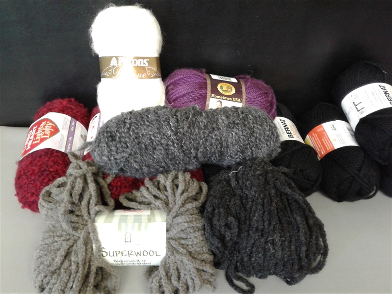 Yarn: Chunky and Specialty Yarns 30+ Skeins