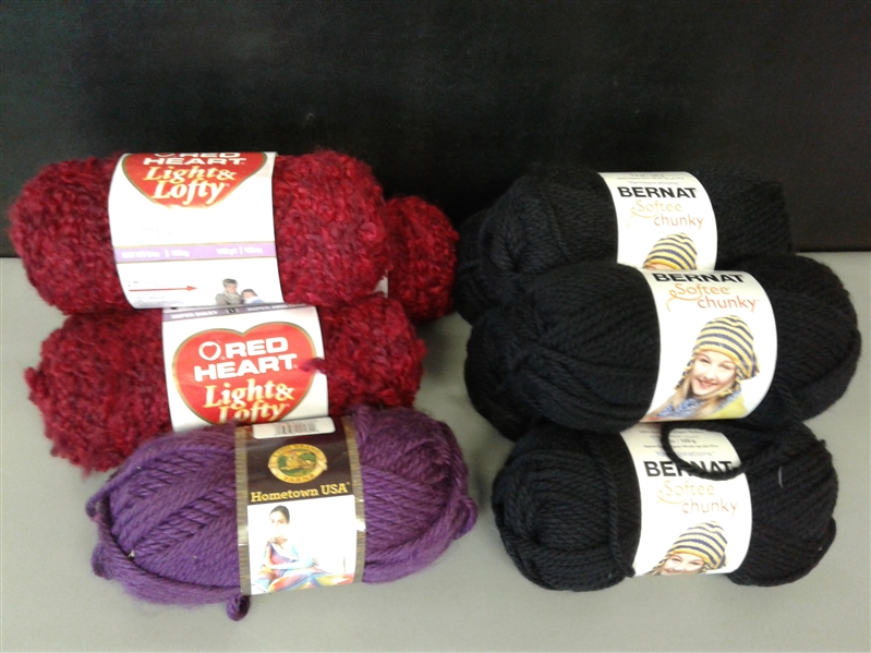 Yarn: Chunky and Specialty Yarns 30+ Skeins