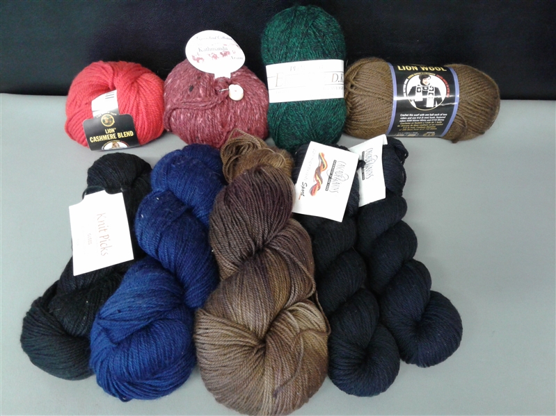 Yarn: Wool and Wool Blends 30 Skeins