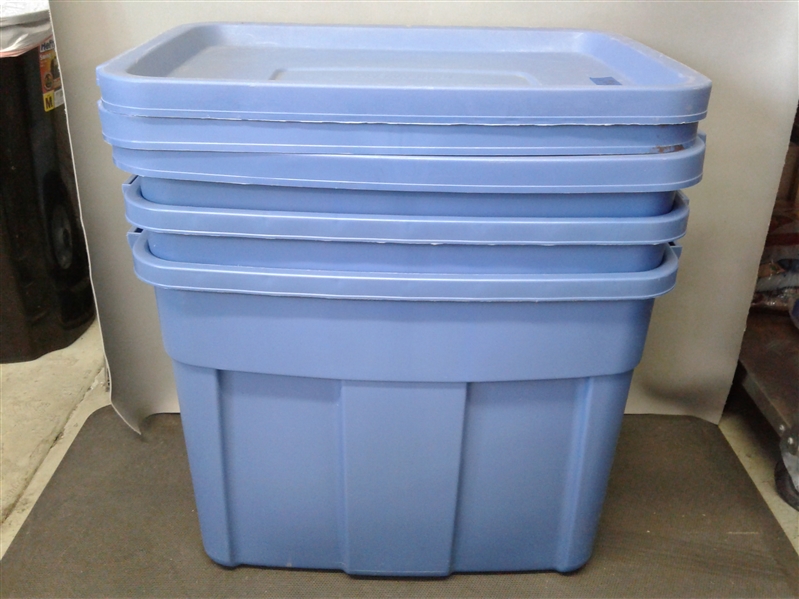 3 Rubbermaid Roughneck Storage Totes