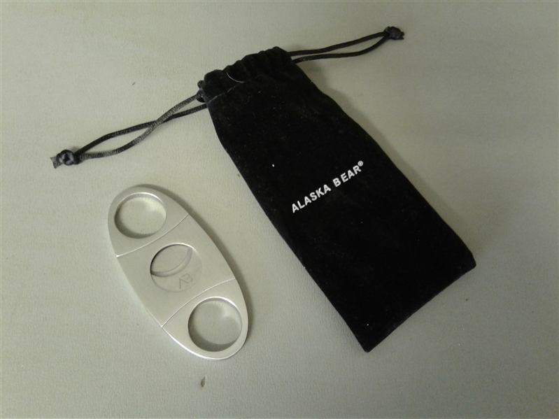 ALASKA BEAR® - Cigar Cutter Stainless Steel Guillotine Double Cut Blade