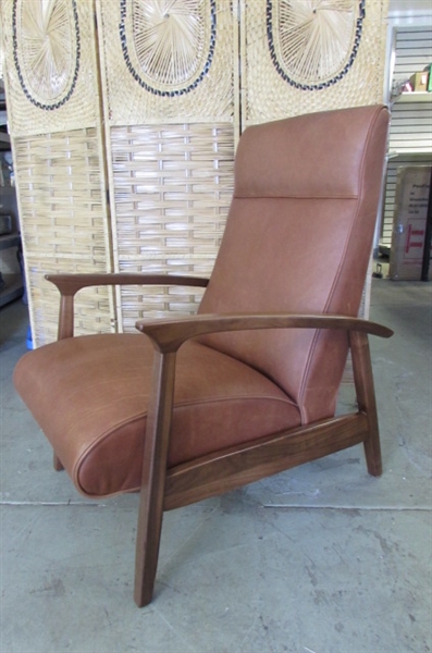 GLENN WALNUT LEATHER RECLINER CHAIR MSRP $2799